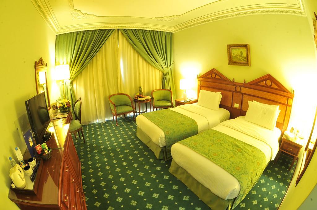 Hotel Serenada Golden Palace - Boutique 4*