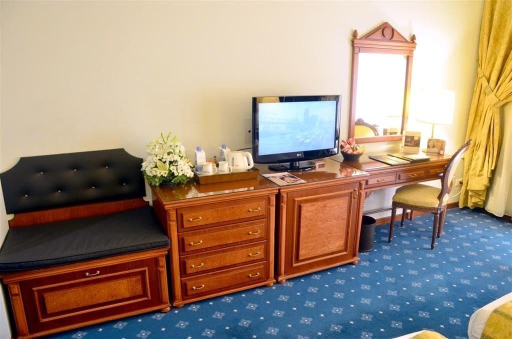 Hotel Serenada Golden Palace - Boutique 4*