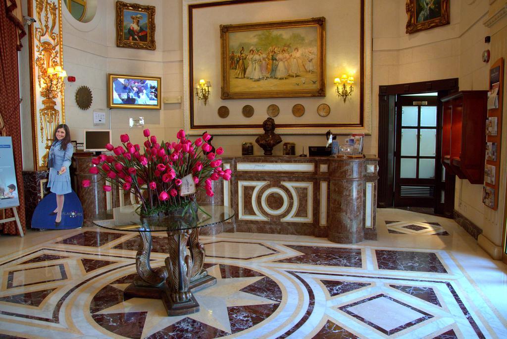Serenada Golden Palace - Boutique 4*
