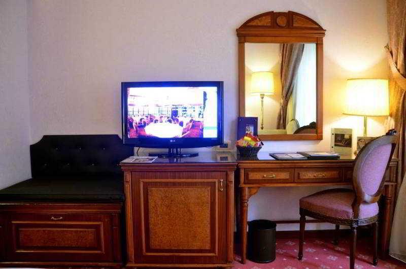 Serenada Golden Palace - Boutique Hotel 4*