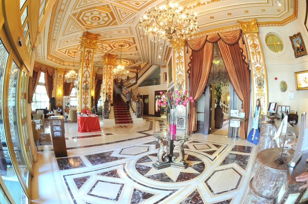 Hotel Serenada Golden Palace - Boutique 4*